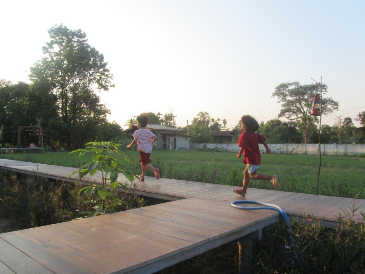 Baan Thung Home Stay Prasat Exterior foto